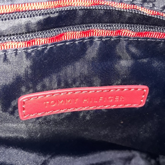 Tommy handbag like new - Picture 3 of 6
